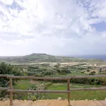 Lovely With Amazing Balcony & Communal Pool By 360 Estates * Ghajn Melel