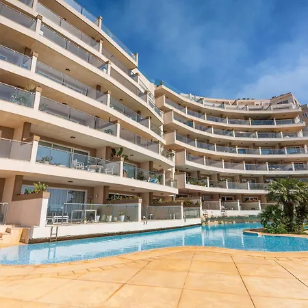 Lovely With Amazing Balcony & Communal Pool By 360 Estates Appartement *
