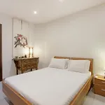 Lovely With Amazing Balcony & Communal Pool By 360 Estates