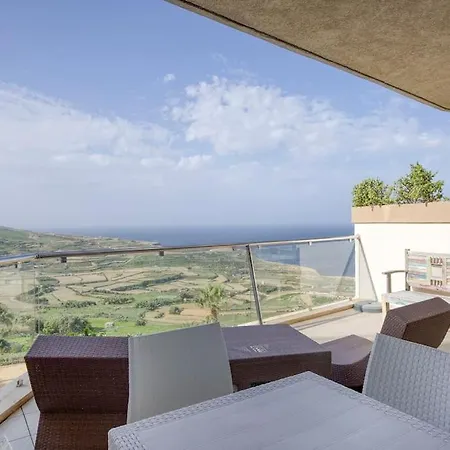 Appartement Lovely With Amazing Balcony & Communal Pool By 360 Estates *