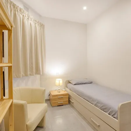 Lovely With Amazing Balcony & Communal Pool By 360 Estates Ghajn Melel