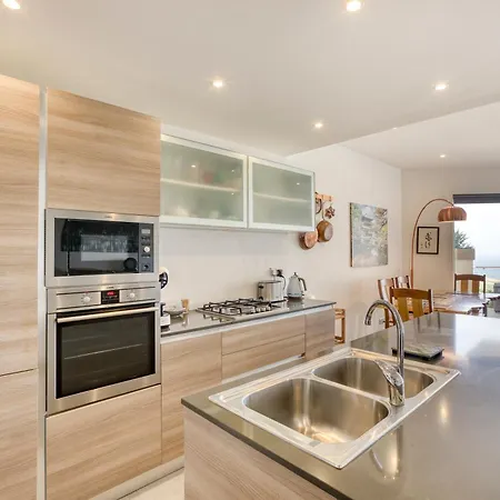 Lovely With Amazing Balcony & Communal Pool By 360 Estates * Ghajn Melel