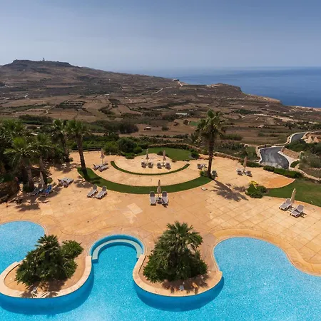 Lovely With Amazing Balcony & Communal Pool By 360 Estates Apartamento Ghajn Melel