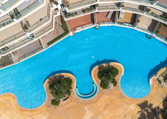 Lovely With Amazing Balcony & Communal Pool By 360 Estates Διαμέρισμα *