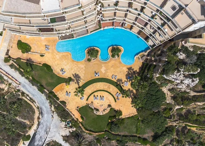 Διαμέρισμα Lovely With Amazing Balcony & Communal Pool By 360 Estates Ghajn Melel